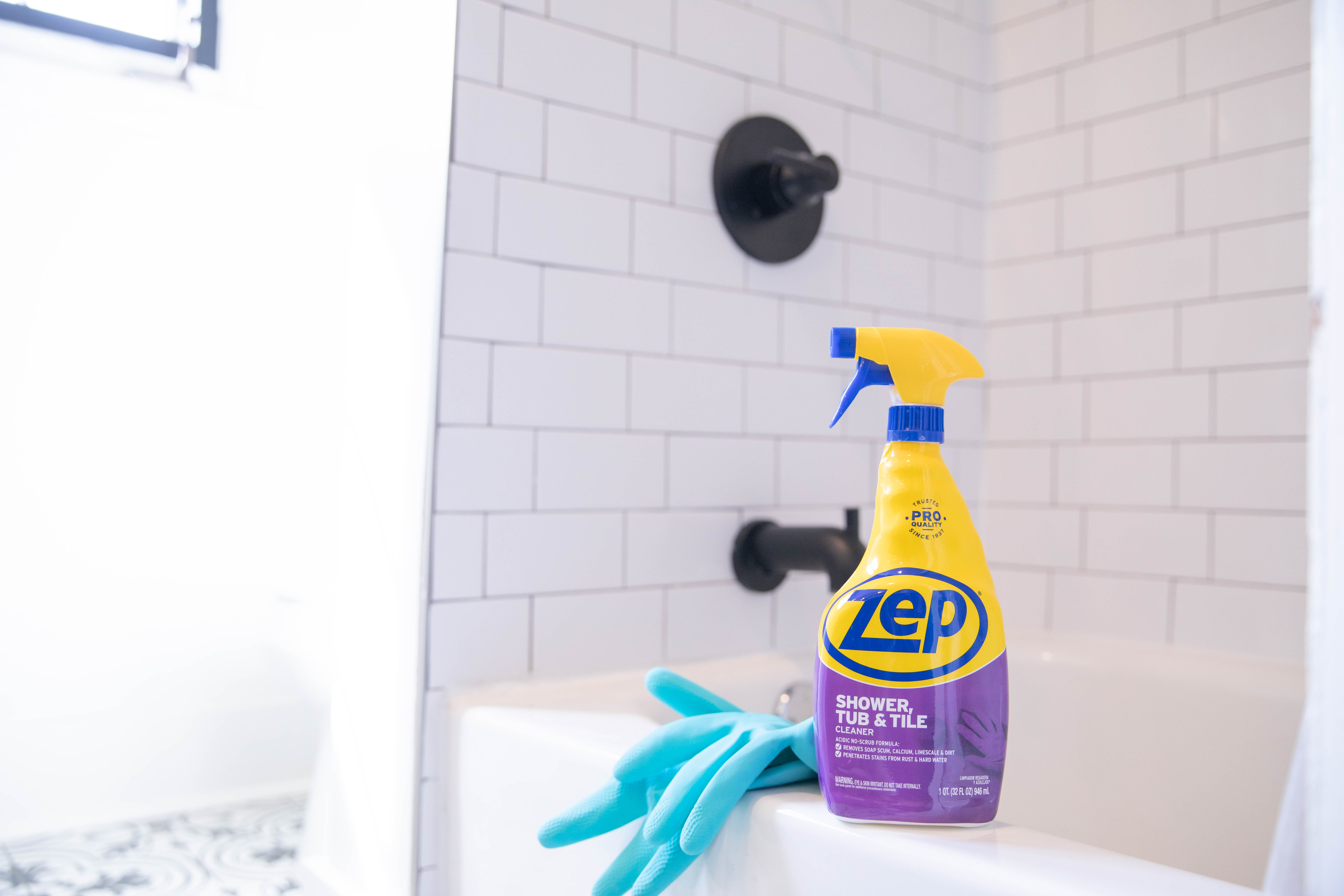 Zep Cleaner, Shower, Tub & Tile - 1 qt